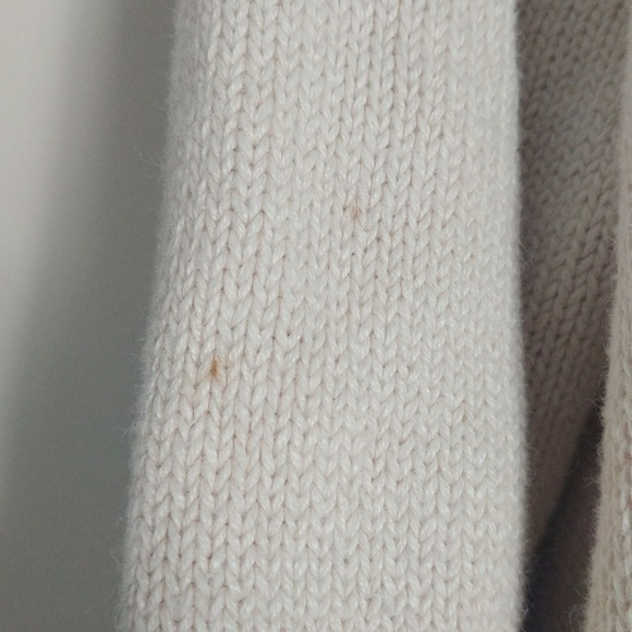 Denim & Co Cream Full Length Shawl - Picture 3 of 6